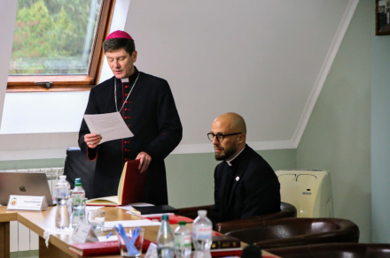 Наші засновники, конференція єпископів РКЦ передають кожному служителю…