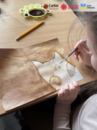 HEALING THROUGH CREATIVITY: ART THERAPY FOR EVACUATED FAMILIES AT THE HOPE CAMP